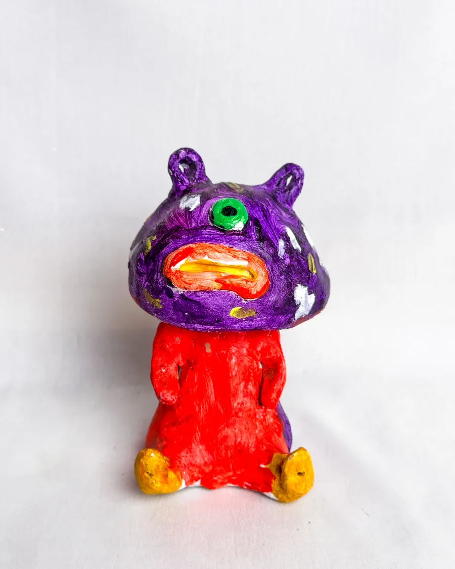 Bobble head